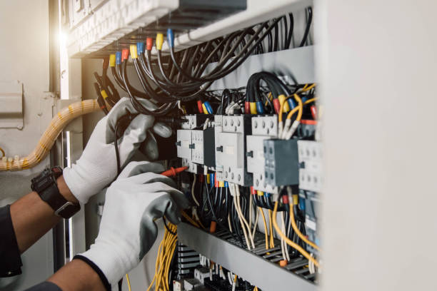 Best Emergency Electrician Near Me  in Dakota Dunes, SD